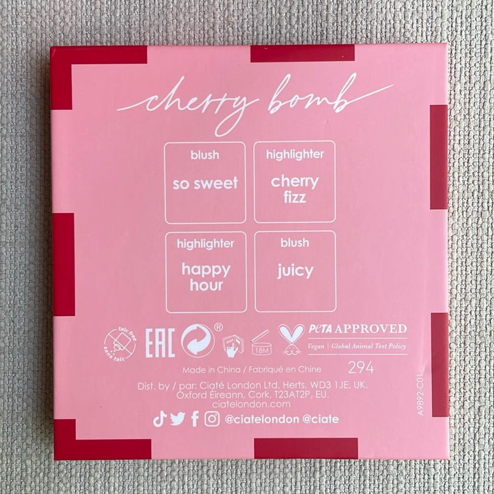 Ciaté London Cherry Bomb Blush and Highlighter Palette - Picture 8 of 9